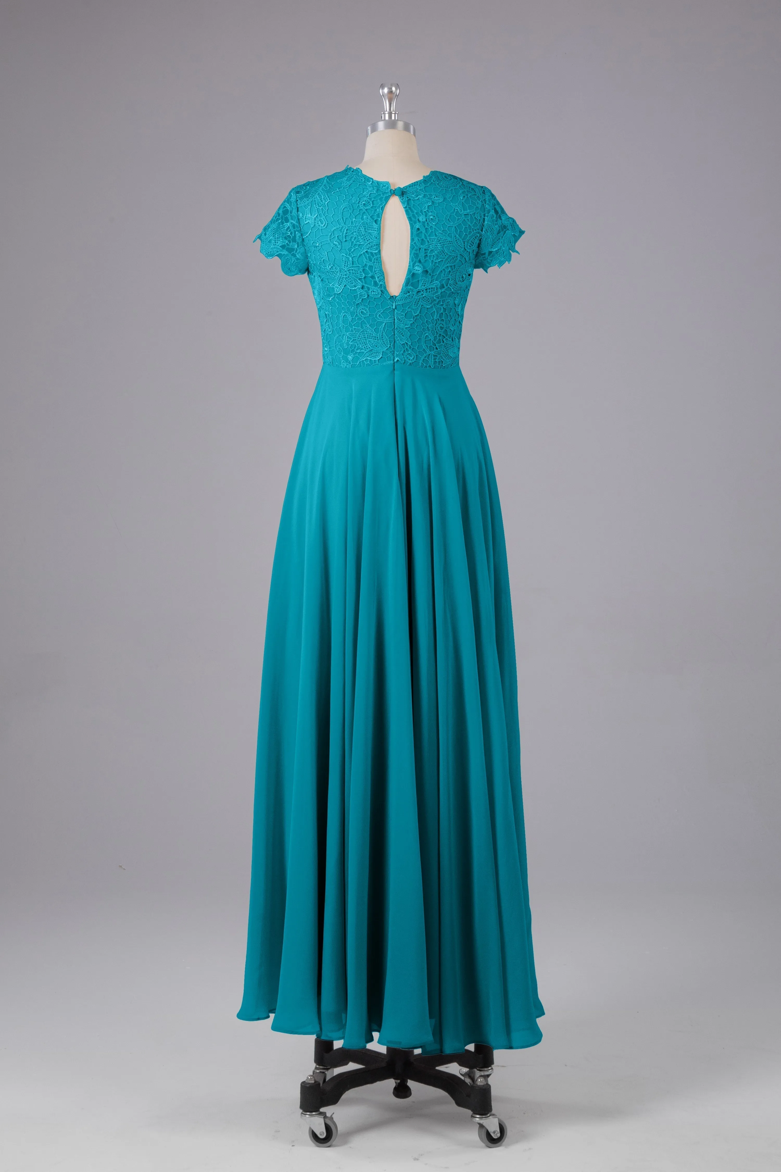 Beautiful A-Line Cap Sleeves Long Bridesmaid Dresses With Pockets