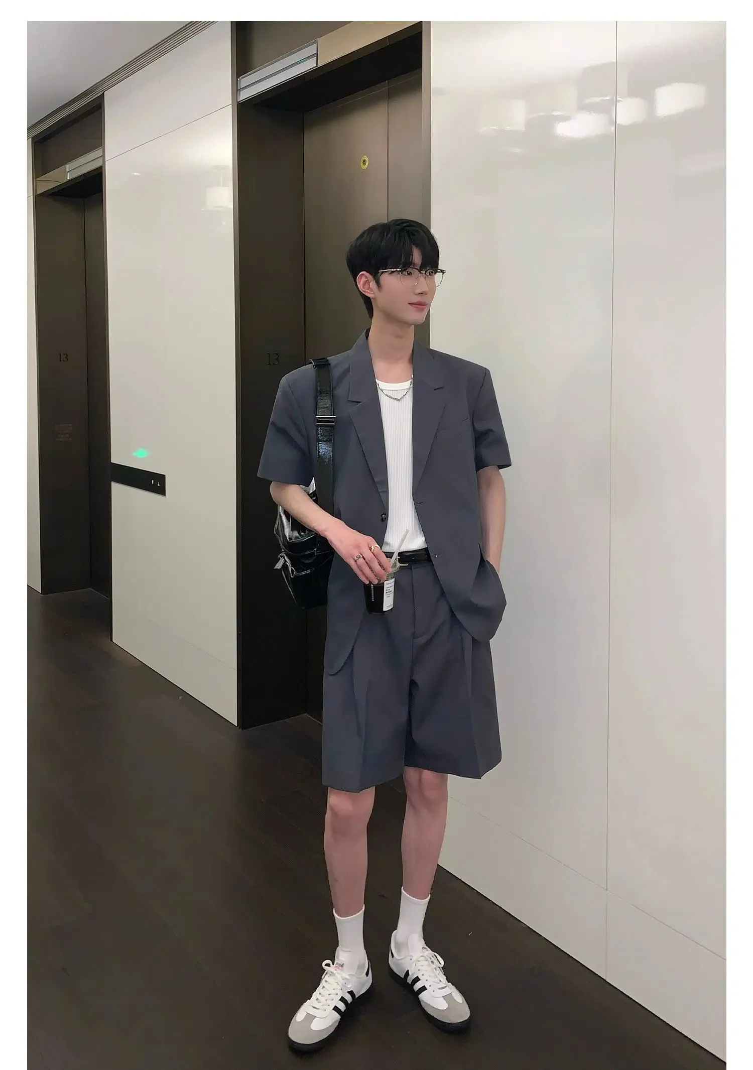 Casual Fit Short-sleeved Blazer