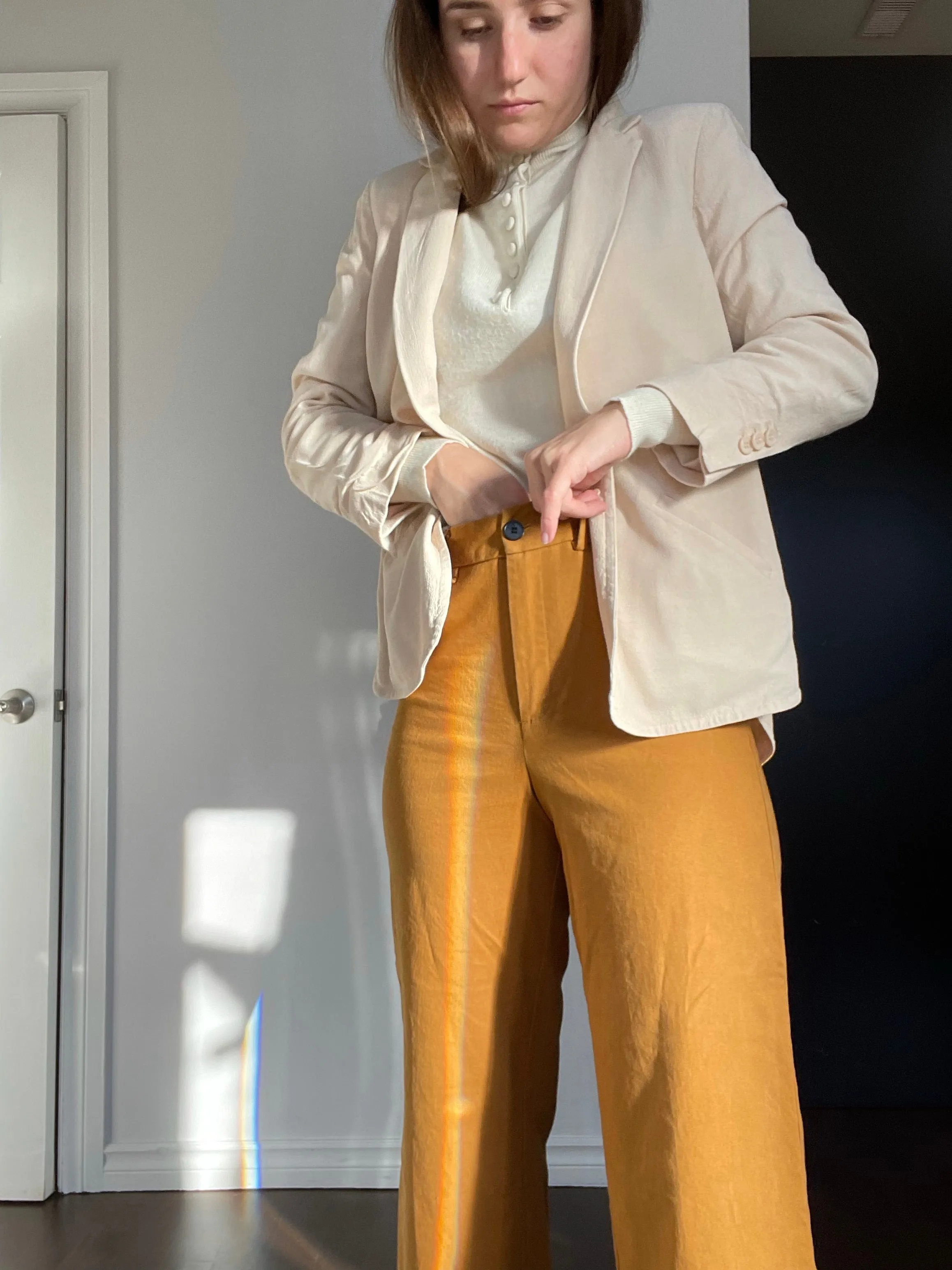 Club Monaco Slouchy Creamy Blush Blazer - 6