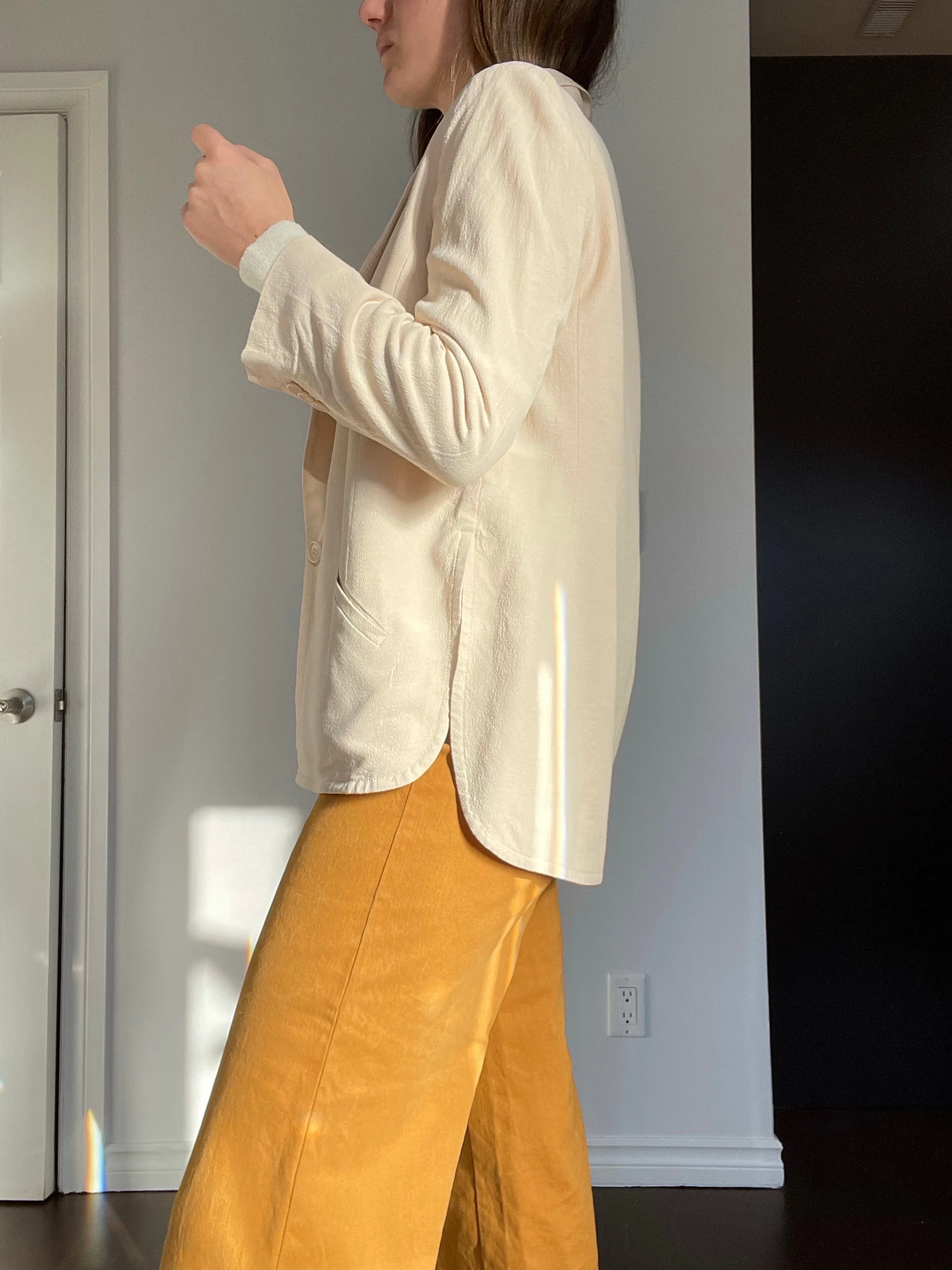 Club Monaco Slouchy Creamy Blush Blazer - 6