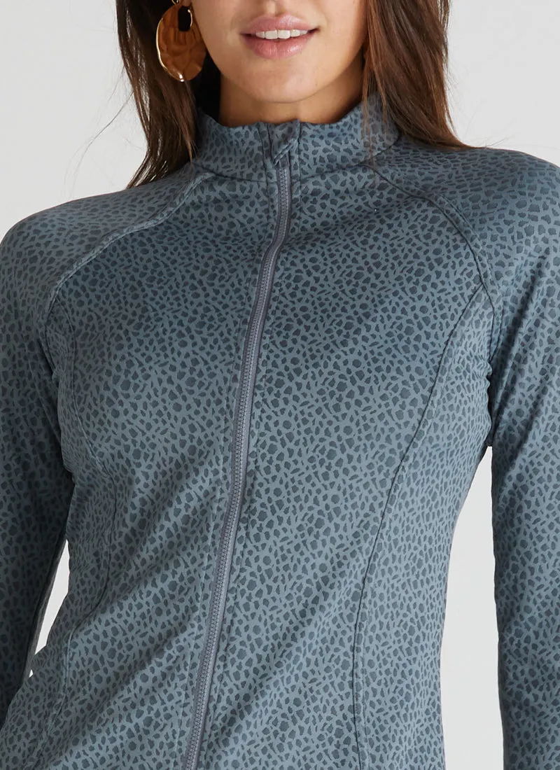 Dove Hayley Rash Guard