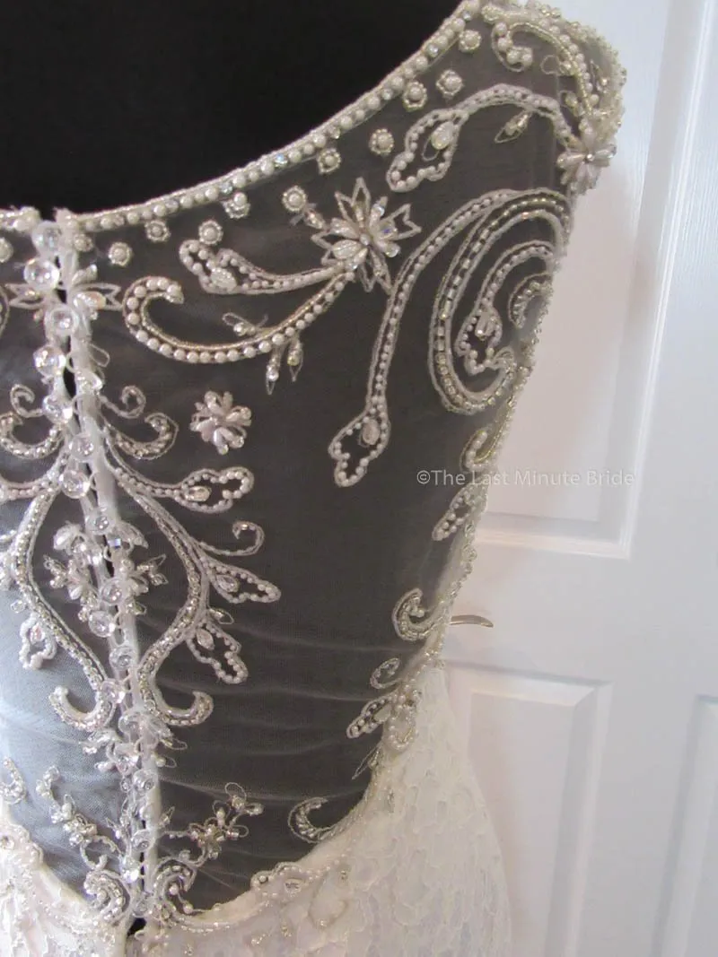 Jacquelin Exclusive 19028