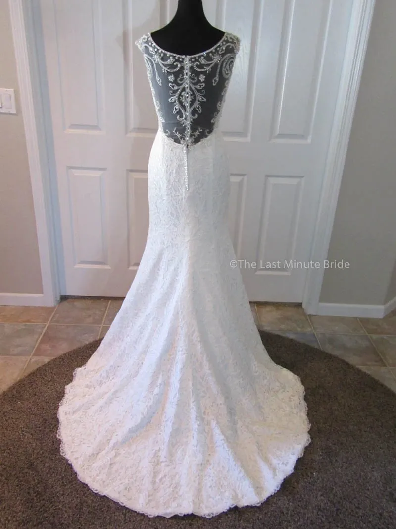 Jacquelin Exclusive 19028
