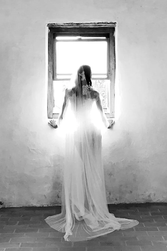 Sally French lace and dreamy tulle single layer veil