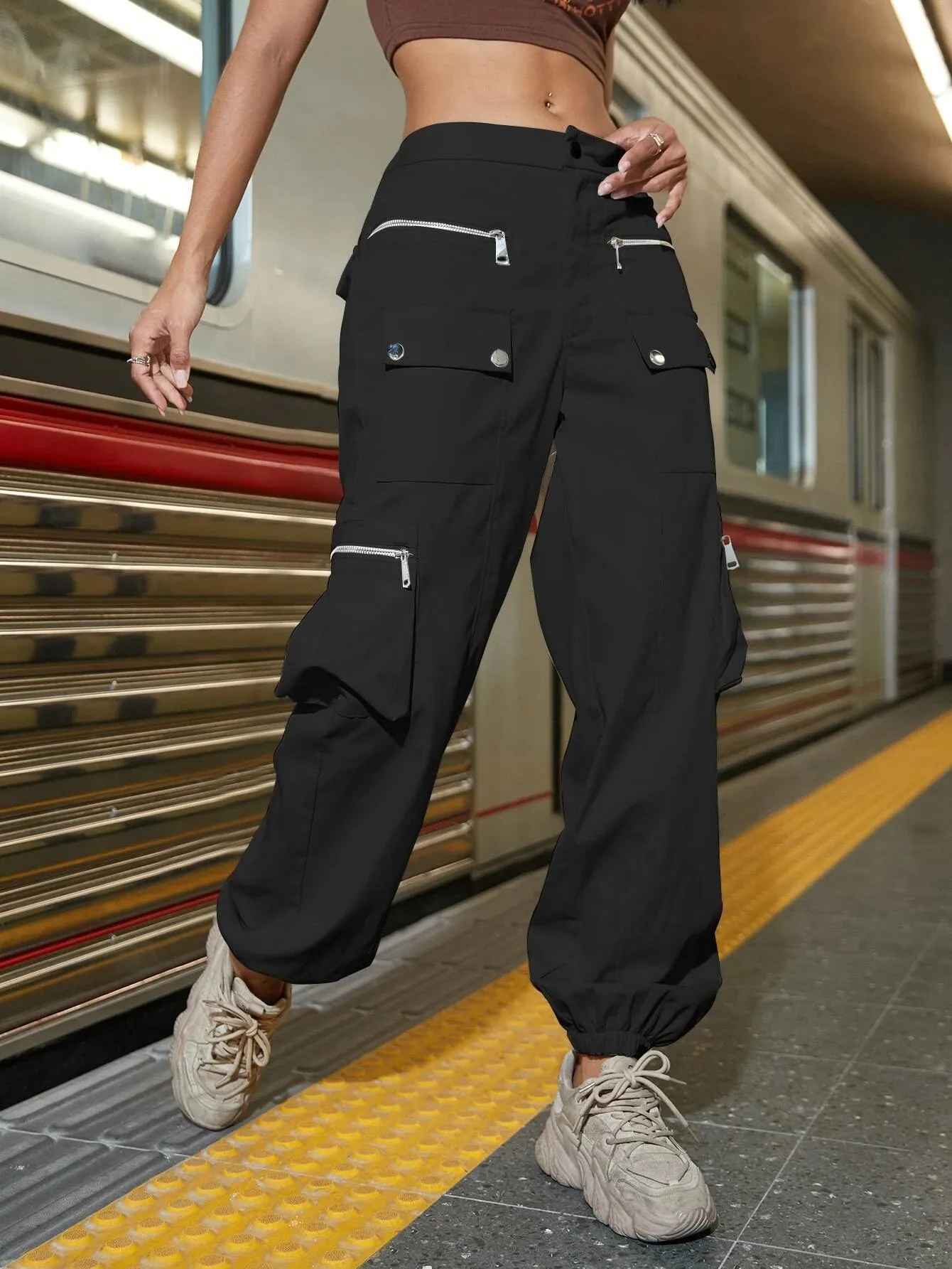 Street Flap Pocket Cargo Pants